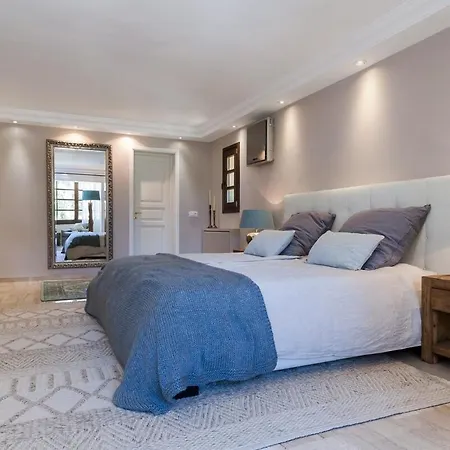 Escuela With Private Pool Holiday home Marbella